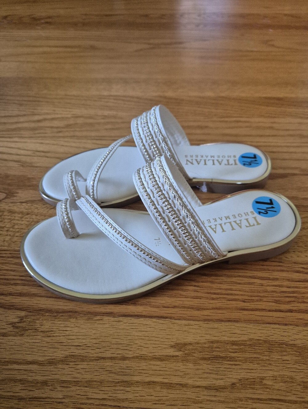 Italian Shoemakers White and Gold Strappy Slide Sandals, size 7,5 NWOB